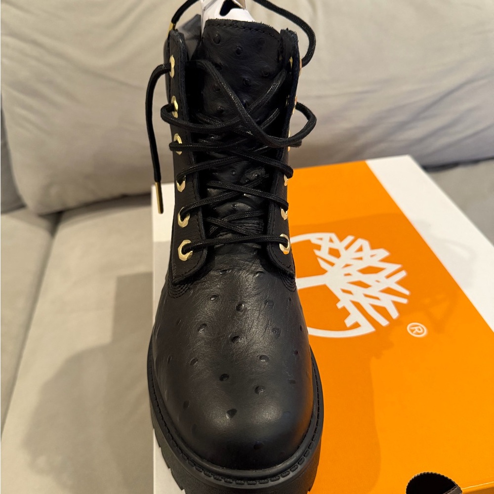 Timberland STONE STREET IN LACE WATERPROOF
BLACK FULL GRAIN Size 6.5 - Picture 5 of 7